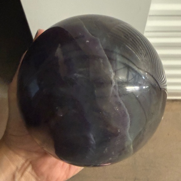 Fluorite Sphere - Picture 3 of 11